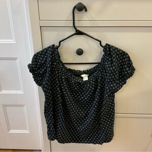 H&M Black Puff Sleeve Ruffled Blouse